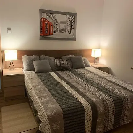 Podwarszawskie Apartment *