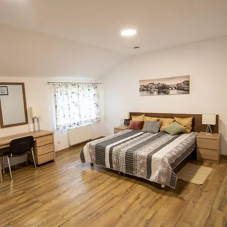 Apartment Podwarszawskie Stara Wies (Pruszkow)